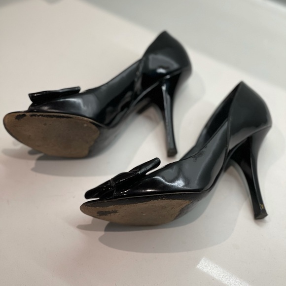 Louis Vuitton Shoes - Picture 4 of 7